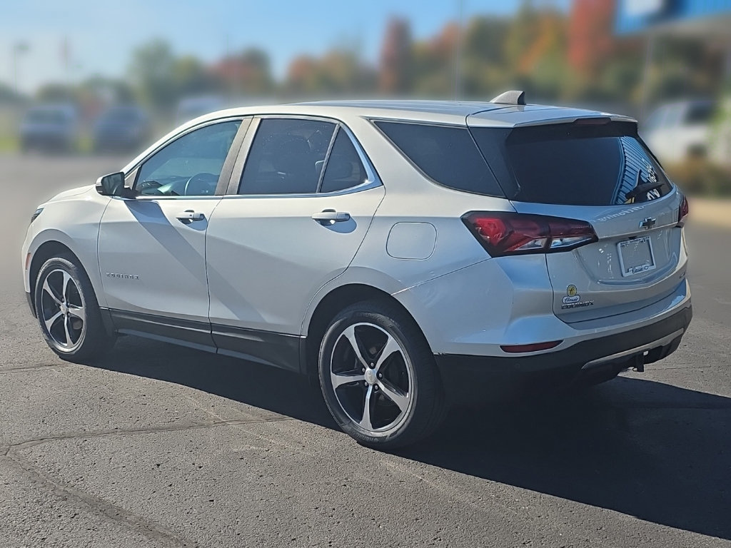 Used 2022 Chevrolet Equinox LT AWD/4WD image 11