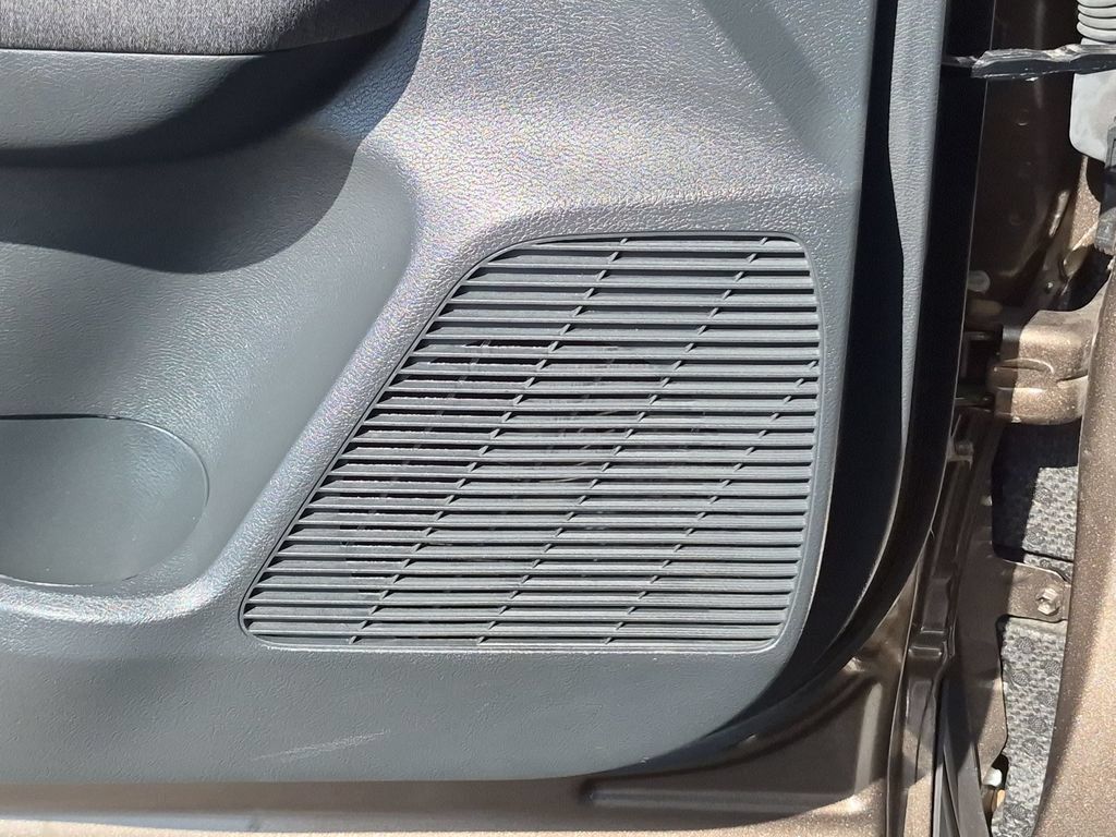 Certified 2026 Nissan Kicks SV FWD image 23