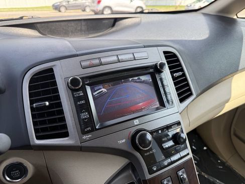 Used 2013 Toyota Venza XLE w/ XLE Premium Pkg FWD image 21