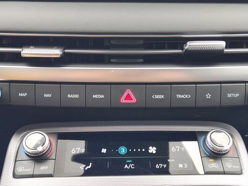 Used 2025 Hyundai Palisade Calligraphy image 18