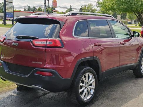 Used 2014 Jeep Cherokee Limited w/ Luxury Group image 6