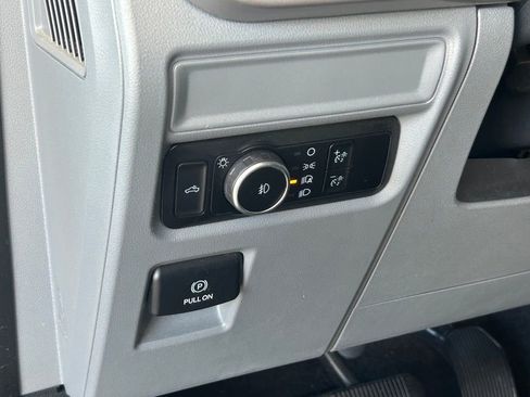 Used 2023 Ford F150 XLT image 34