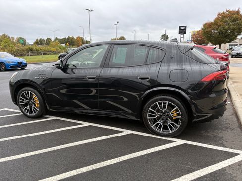 Used 2023 Maserati Grecale Modena image 6