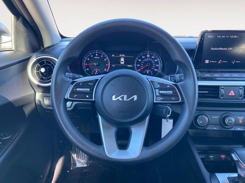 Used 2024 Kia Forte LXS image 12