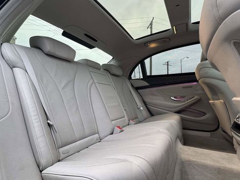 Used 2015 Mercedes-Benz S 550 Sedan image 33