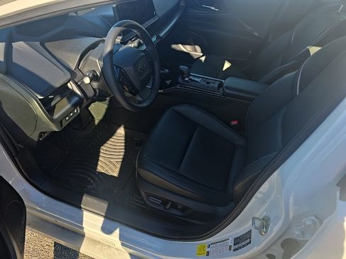 Certified 2024 Toyota Prius Limited image 12