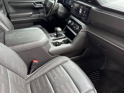 Used 2025 GMC Sierra 1500 AT4X w/ AT4X AEV Edition image 19