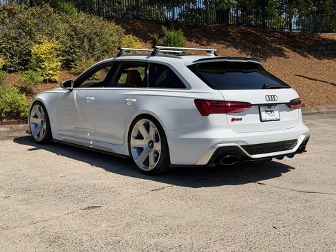 Used 2021 Audi RS 6 w/ Executive Package AWD/4WD image 5