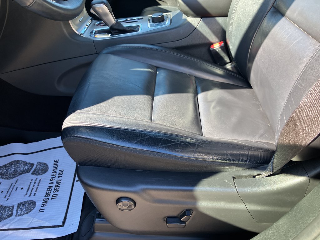 Used 2018 Jeep Grand Cherokee Limited AWD/4WD image 18