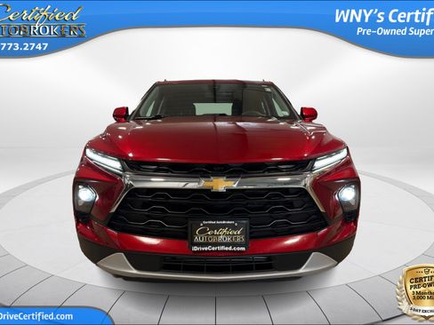 Used 2024 Chevrolet Blazer LT w/ Convenience Package AWD/4WD image 2
