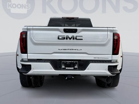 New 2026 GMC Sierra 3500 Denali Ultimate image 4