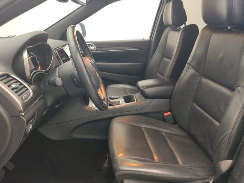 Used 2019 Jeep Grand Cherokee Limited RWD image 17