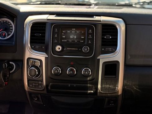Used 2016 RAM 1500 Classic SLT image 23