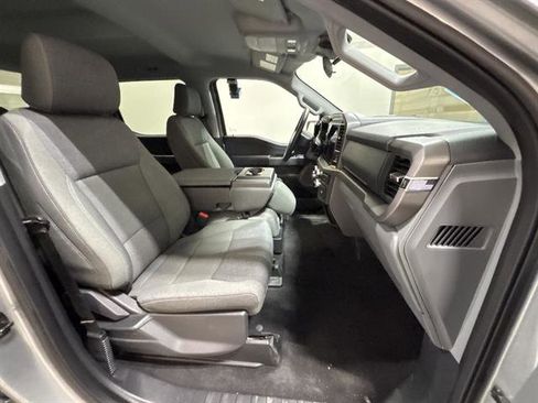 Used 2025 Ford F150 XLT w/ Equipment Group 301A Standard AWD/4WD image 19