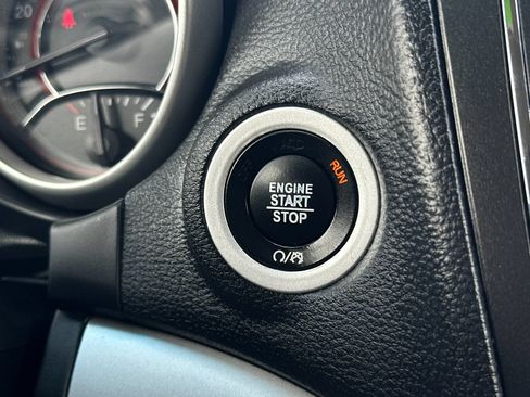 Used 2017 Dodge Journey SE w/ Flexible Seating Group FWD image 21