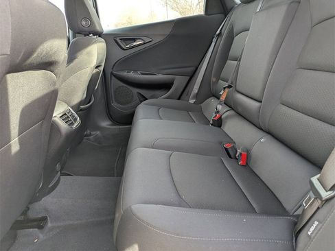 Used 2023 Chevrolet Malibu LT image 18