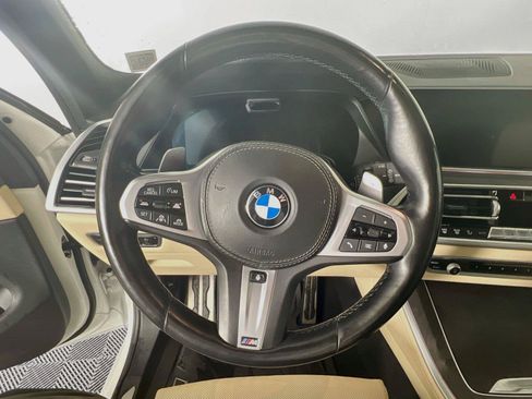 Used 2022 BMW X5 M50i AWD/4WD image 12