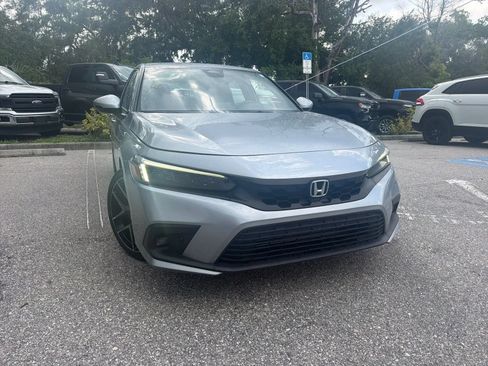 Used 2022 Honda Civic Sport Touring image 5