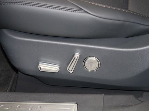 New 2026 Lincoln Nautilus Premier w/ Equipment Group 102A image 21