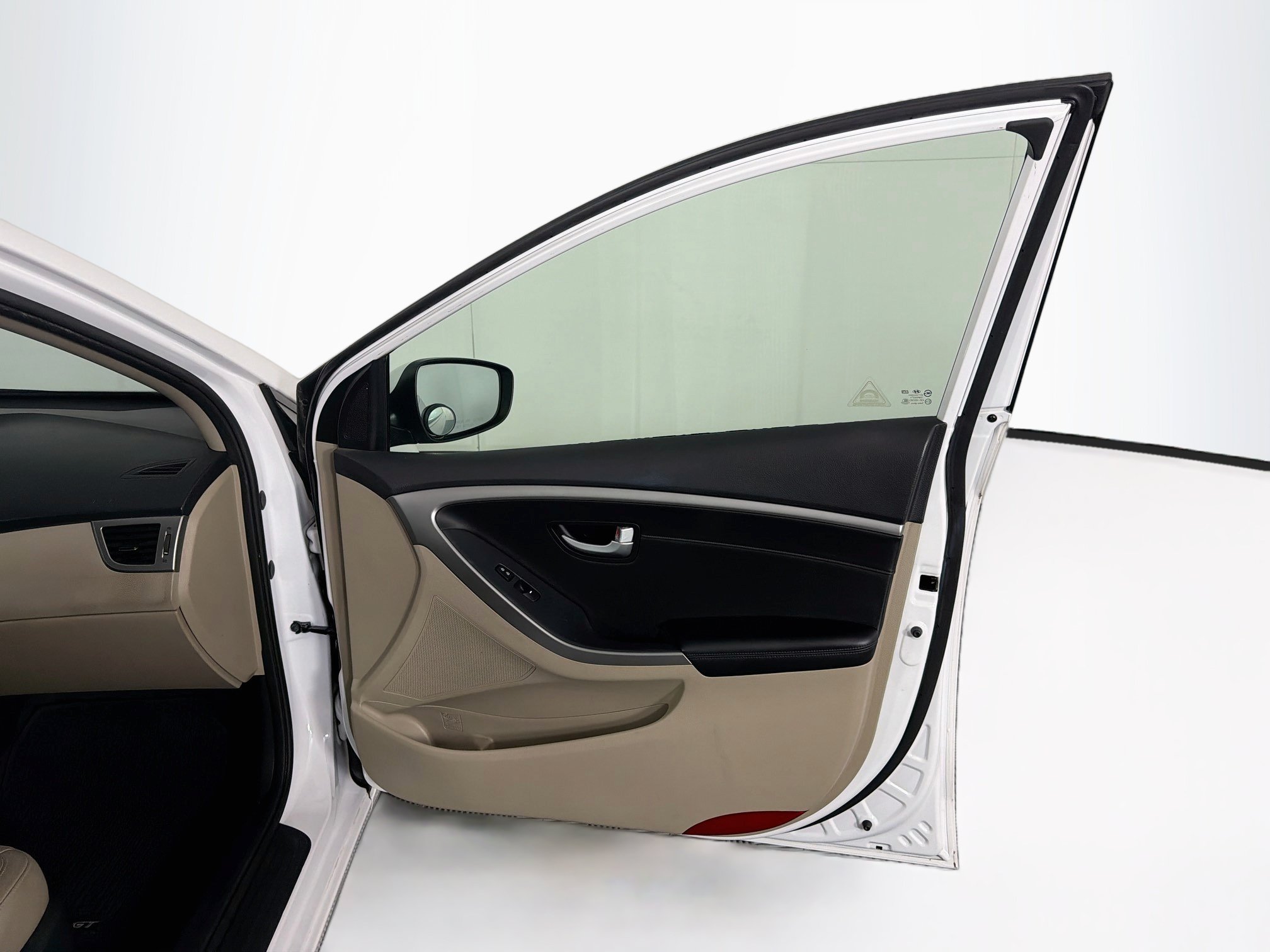 Used 2013 Hyundai Elantra GT w/ Style Pkg FWD image 29