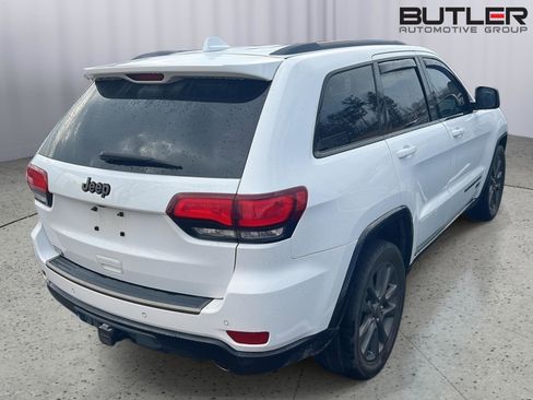 Used 2016 Jeep Grand Cherokee Limited 75th Anniversary image 8