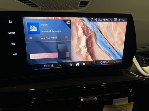 Used 2025 BMW X1 xDrive28i w/ Premium Package image 23