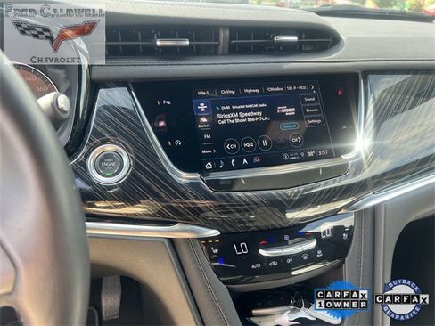 Certified 2025 Cadillac XT6 Premium Luxury image 13