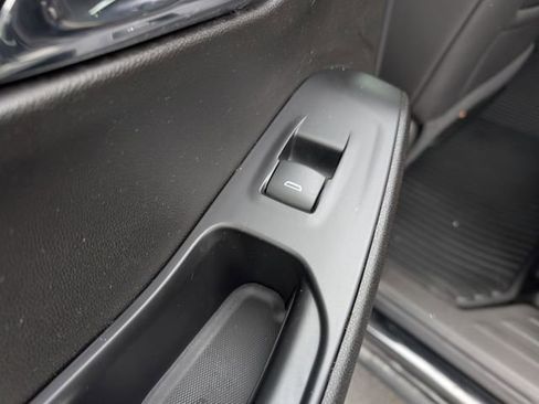 Certified 2023 Chevrolet Traverse Premier w/ Redline Edition image 11