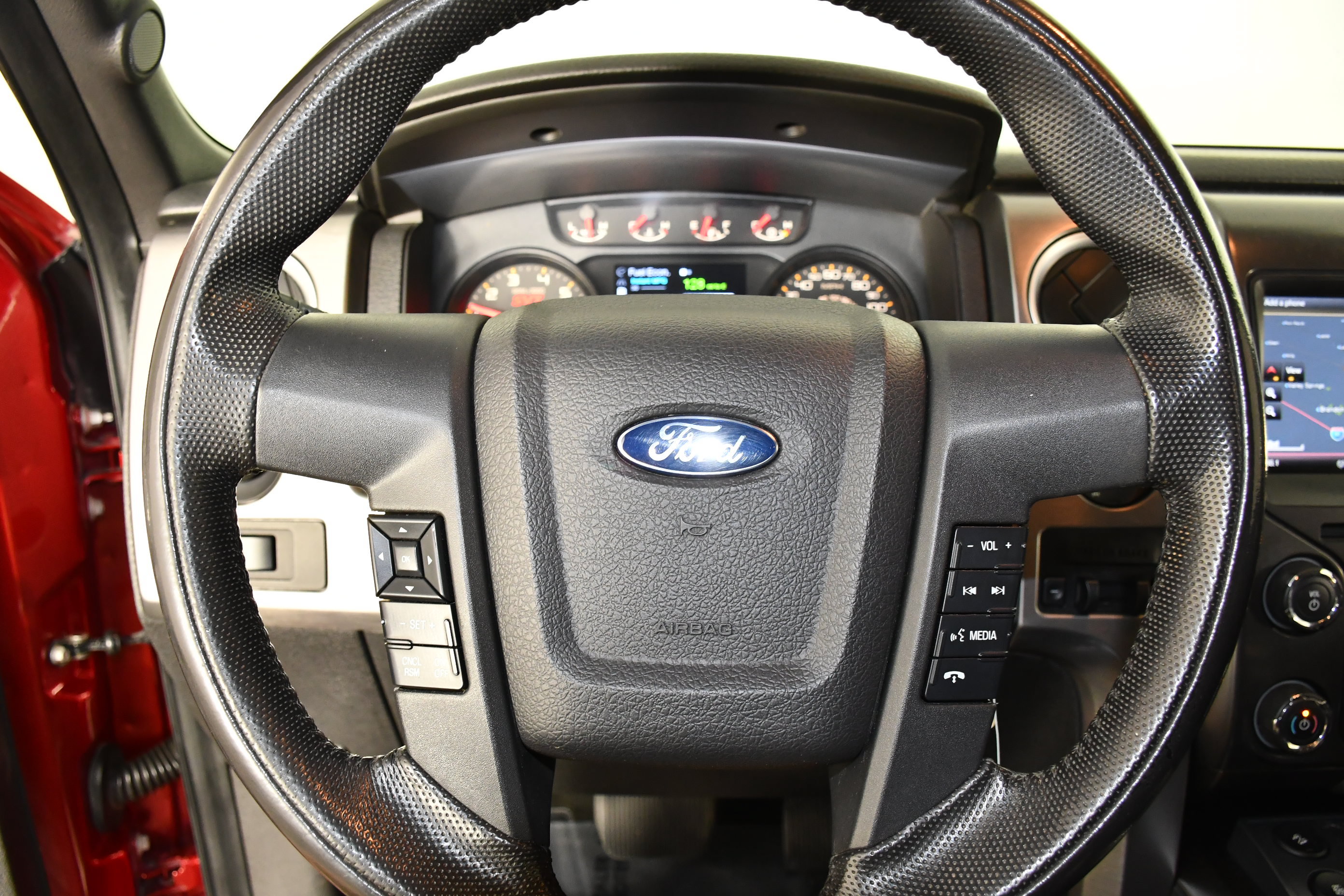 Used 2014 Ford F150 Raptor w/ Equipment Group 801A Luxury AWD/4WD image 21