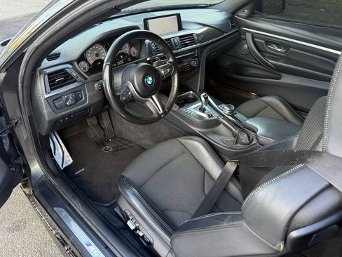 Used 2015 BMW M4 Coupe w/ Executive Package RWD image 12