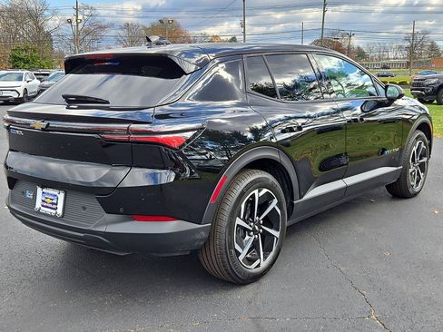 New 2026 Chevrolet Equinox EV LT image 12
