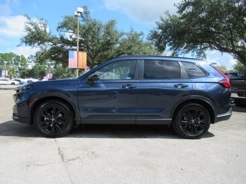 Used 2026 Honda CR-V Sport Touring image 4