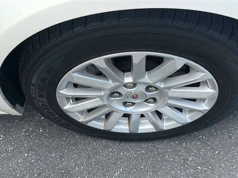 Used 2013 Cadillac CTS Luxury RWD image 19