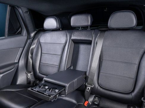 New 2025 Mercedes-Benz GLC 300 image 29