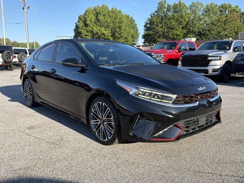 Used 2023 Kia Forte GT w/ GT2 Package FWD image 2