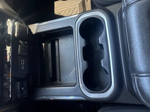 Used 2021 Chevrolet Silverado 1500 LT Trail Boss w/ Convenience Package II AWD/4WD image 30