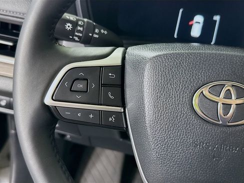 Certified 2024 Toyota Grand Highlander AWD Hybrid image 24