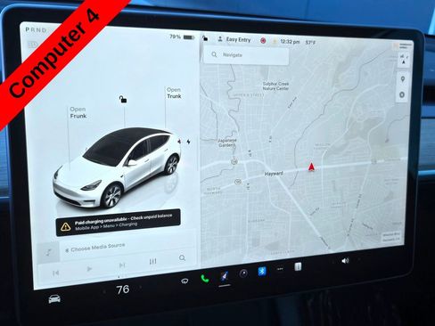 Used 2024 Tesla Model Y 2WD image 17