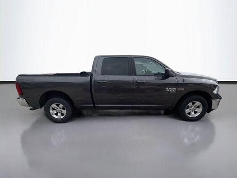 Used 2021 RAM 1500 Classic SLT AWD/4WD image 9