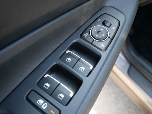 Certified 2023 Hyundai Santa Fe SEL Convenience AWD/4WD image 19