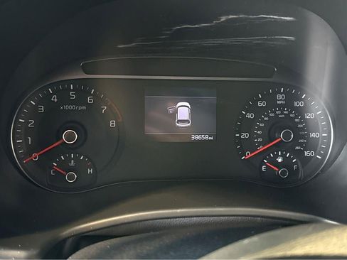 Used 2021 Kia Soul EX FWD image 3