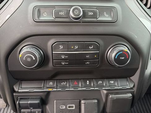 Used 2021 Chevrolet Silverado 1500 Custom RWD image 20