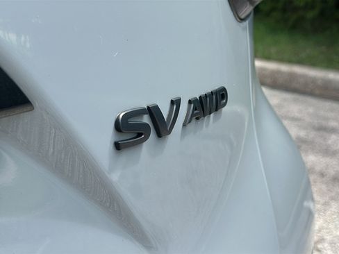 Used 2024 Nissan Murano SV w/ SV Midnight Edition Package AWD/4WD image 11