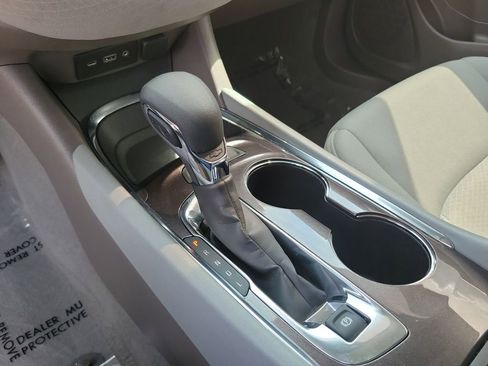 Used 2025 Chevrolet Malibu LT FWD image 27
