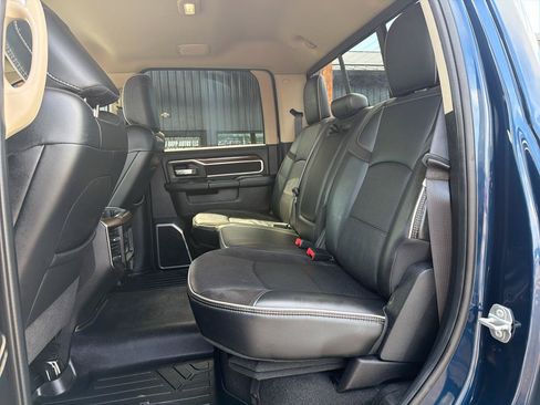 Used 2022 RAM 2500 Laramie AWD/4WD image 16