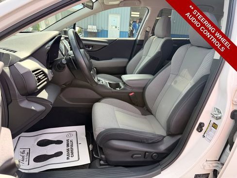 Used 2024 Subaru Outback Premium AWD/4WD image 11