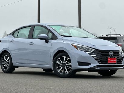 New 2025 Nissan Versa SV w/ Trunk Package