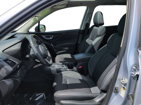 Used 2023 Subaru Forester Premium AWD/4WD image 22