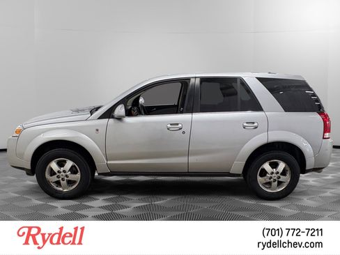 Used 2007 Saturn Vue 2WD V6 w/ Comfort Pkg image 2
