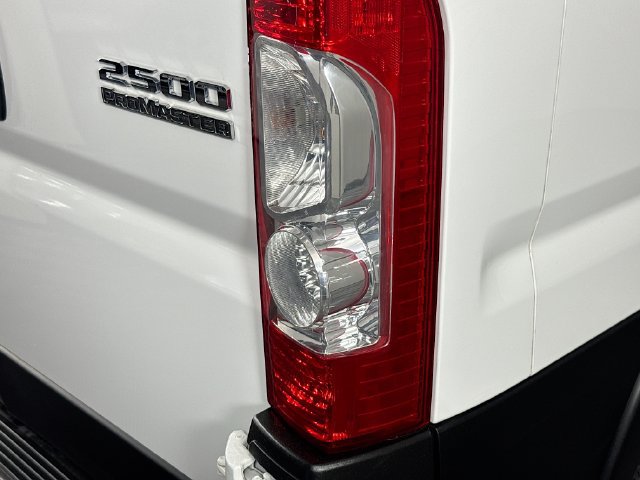 Used 2025 RAM ProMaster 2500 w/ Safety Group FWD image 27